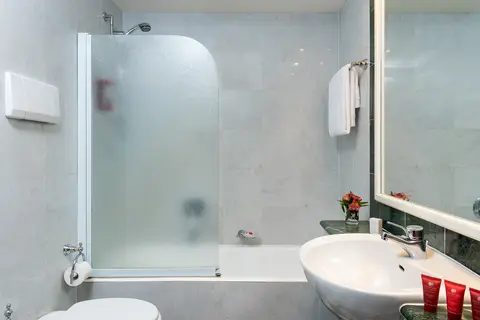 Leonardo Hotel Milan City Center in Milaan — foto 21