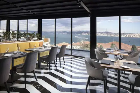 Metropolitan Hotels Bosphorus in Beyoğlu — foto 18