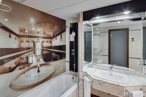 Gran Hotel Luna de Granada in Granada — foto 7