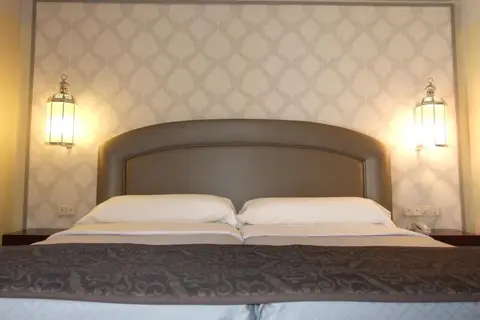 Hotel Macià Alfaros in Cordoba — foto 2