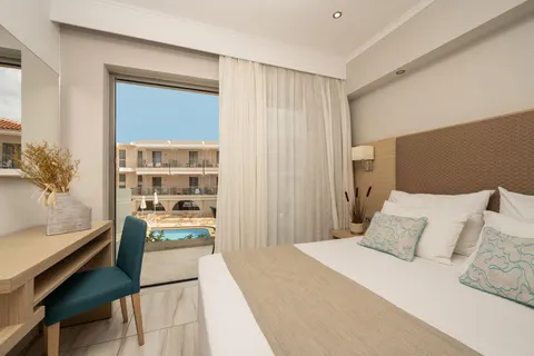 Karras Grande Resort in Arkadii Municipal Unit — foto 3