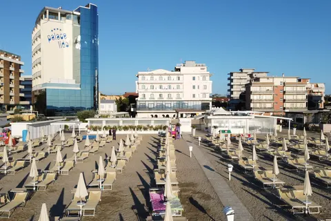 Color Palace Lido Hotel - Family Village foto 2