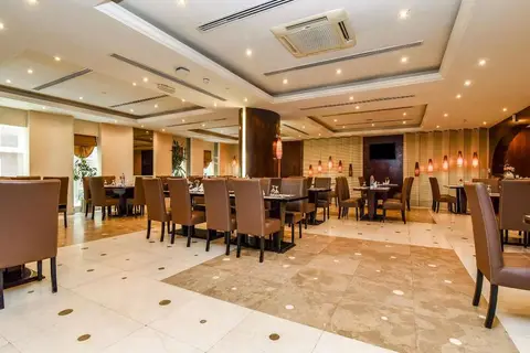 Landmark Summit Hotel in دبي — foto 9