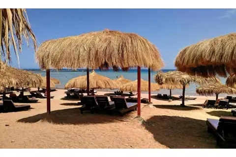 Caves Beach Resort in الاحياء — foto 24