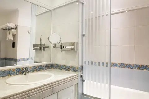 JAZ Pyramids Resort in كفرة نصار — foto 14