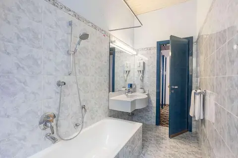 IH Hotel Ambasciatori in Milaan, foto 13