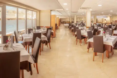 Hotel RH Casablanca & Suites in Peníscola / Peñíscola — foto 11