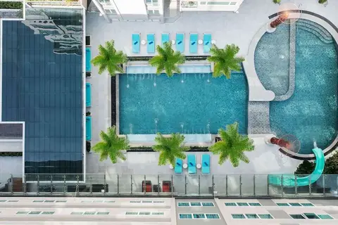 Novotel Living Bangkok Sukhumvit Legacy in Bangkok — foto 2