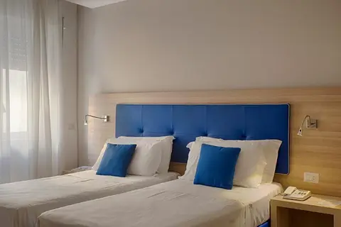 American Hotel in Pozzuoli — foto 18