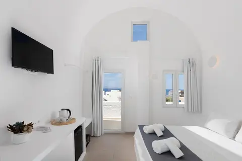 Voca Hotel & Suites in SUNFLOWER SANTORINI, foto 30