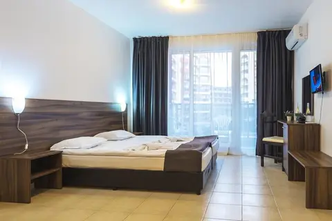 Admiral Plaza Apartments in Несебър — foto 27