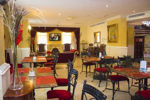 Al Maha Regency Hotel & Suites in Sharjah — foto 7