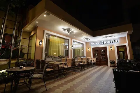 Hotel Austria in Tirana — foto 30