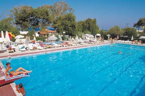 Continental Palace in Ηρακλής — foto 2