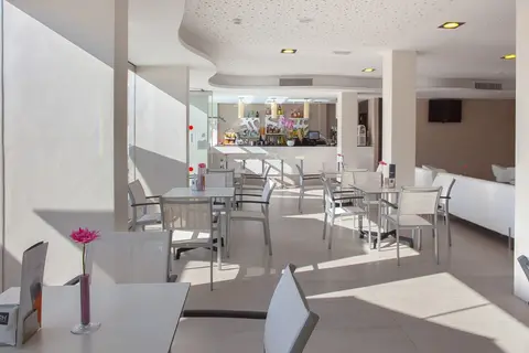 Hotel RH Vinaròs Aura in Almería — foto 9