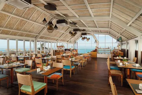 Aston Canggu Beach Resort in Canggu — foto 6