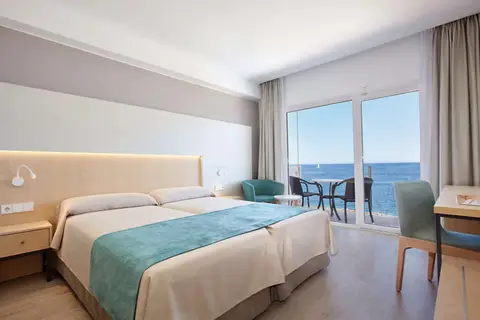 Universal Hotel Cabo Blanco in Colònia de Sant Jordi — foto 4