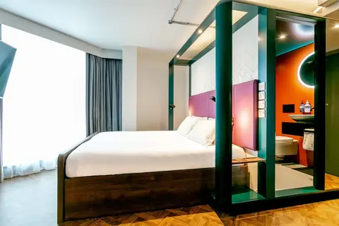YOTEL Manchester Deansgate in Manchester — foto 10