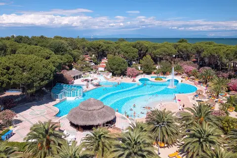 Camping Pino Mare in Rome