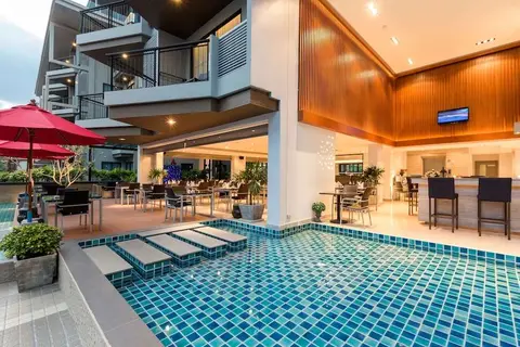 The Charm Resort Phuket in ตำบลป่าตอง