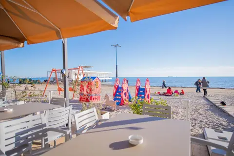Hotel Zanzi in Durres — foto 22