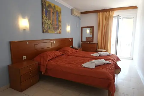 Angela Beach Corfu Hotel & Apartments in Ρόδα — foto 18