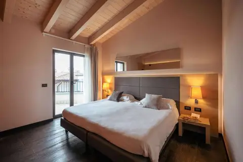 Hotel Villa Luisa Resort in San Felice del Benaco — foto 4