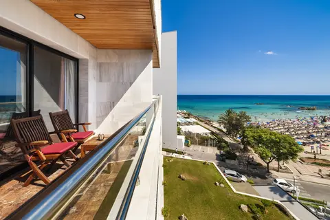 Hotel Serrano Palace in Cala Ratjada — foto 18
