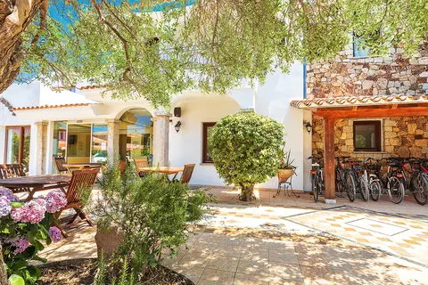 Bonsai Hotel in Santu Diadòru/San Teodoro — foto 9