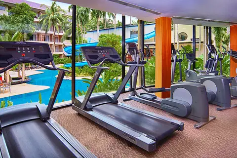 Holiday Inn Resort Phuket Surin Beach in ตำบลเชิงทะเล — foto 9