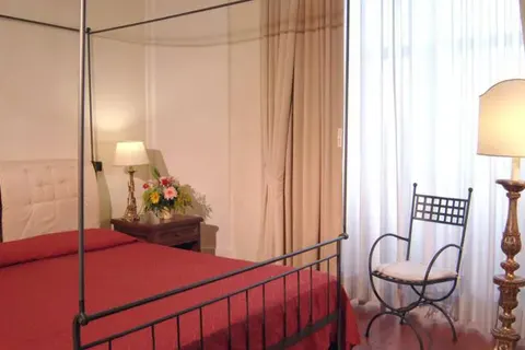 Hotel Domus Sessoriana foto 7