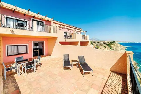 Pueblo Acantilado Suites in el Campello — foto 14