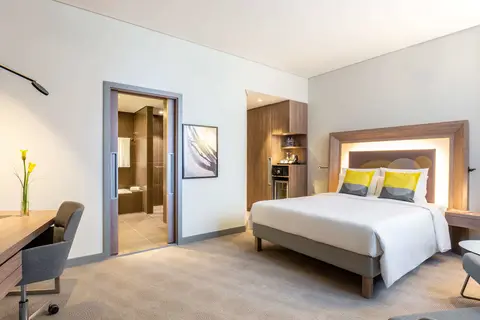 Novotel Suites Mall Avenue Dubai in Dubai — foto 15
