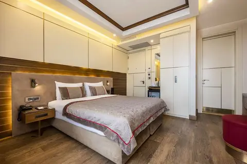 Grand Hotel de Pera in Beyoğlu — foto 2