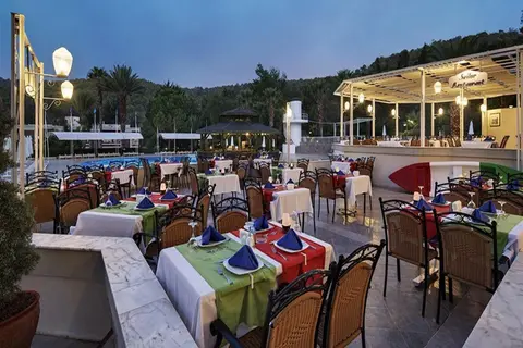 Green Bay Resort & Spa in Güvercinlik — foto 15