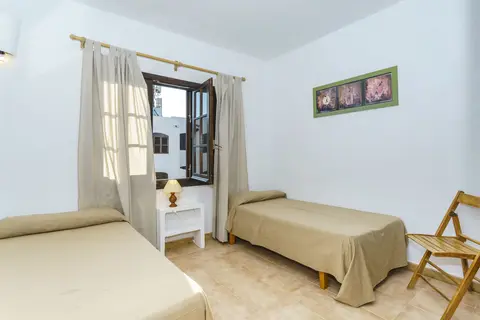 Apartamentos Posidonia in Es Mercadal — foto 8