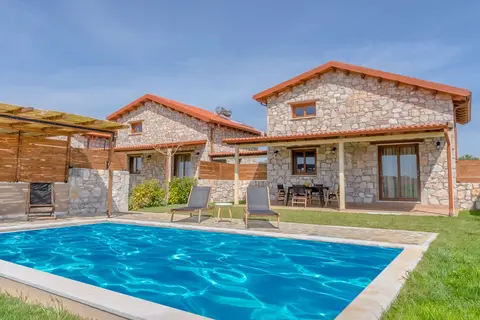 Esperanza Villas in eVplus Anna Luxury Villas