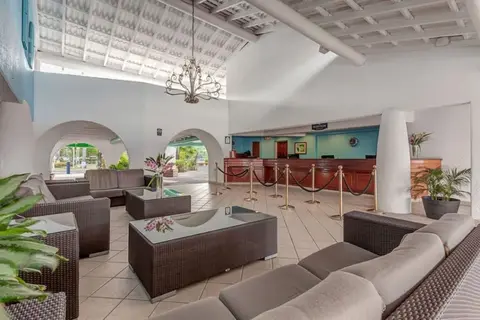 Jolly Beach Resort in Bolans — foto 7