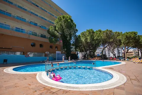 Rentalmar Blue Beach Apartments in Salou — foto 18