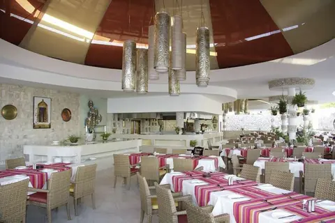 Leopard Beach Resort & Spa in Diani Beach — foto 8