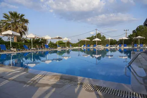 Kalloni Bay in Σκάλα Καλλονής — foto 5