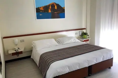 Hotel River Palace in Terracina — foto 4