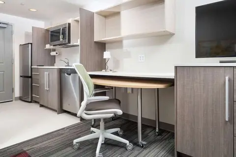 Home2 Suites by Hilton Newark Airport in Newark — foto 4