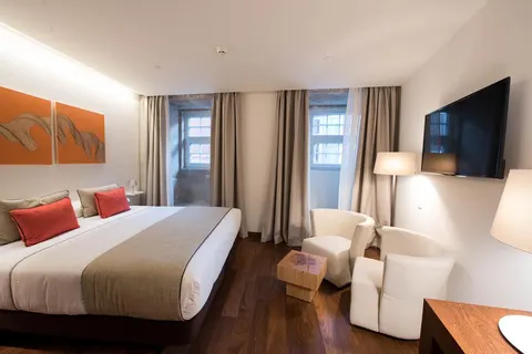 Carris Porto Ribeira foto 2