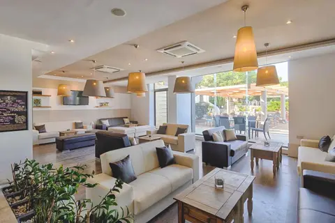 Appartementen AX Sunny Coast Resort & Spa in San Lawrenz — foto 15