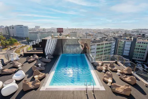 HF Fenix Music foto 1