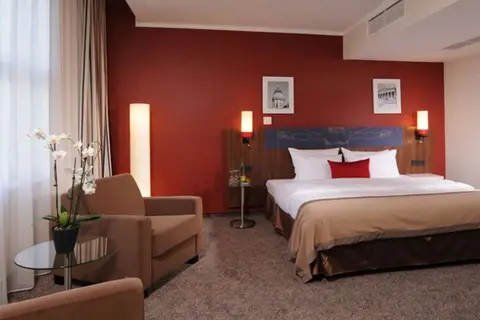 Leonardo Royal Hotel Berlin Alexanderplatz in Berlijn — foto 19