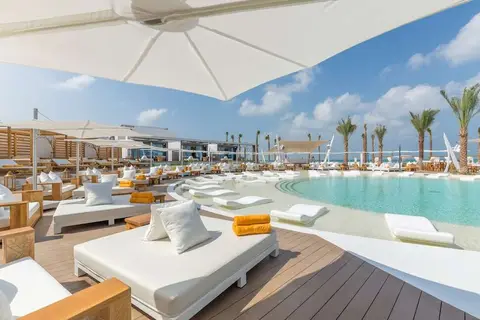 Nikki Beach Resort & Spa Dubai in دبي — foto 18