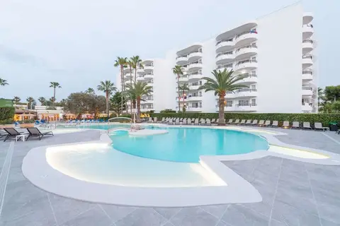 Alcudia Beach Aparthotel in Alcúdia — foto 10