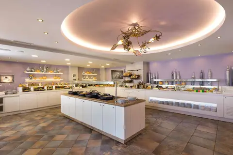 Alianthos Garden Hotel in Πλακιάς — foto 16